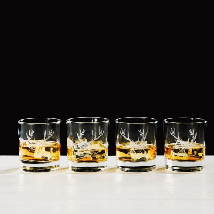 Coffret de 4 verres à whisky en cristal de Bohême de la collextion BAR-TRIO