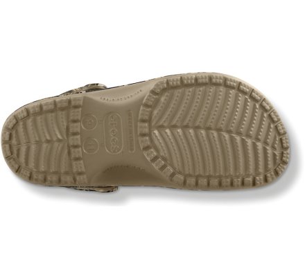 Max 4 camo crocs sales