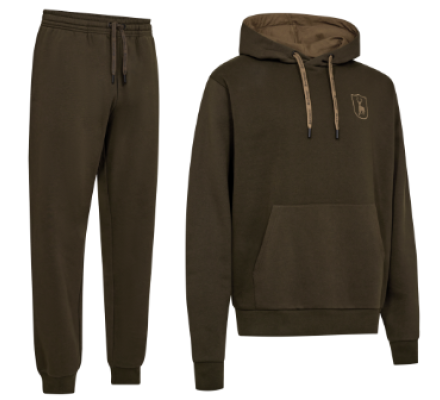 Ensemble streetwear sweat et jogging DEERHUNTER