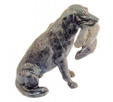 Statuette labrador avec canard en bronze